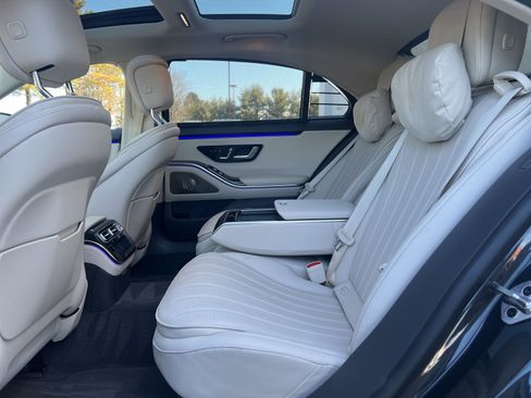 Used 2022 Mercedes-Benz S 580 4MATIC Sedan image 26