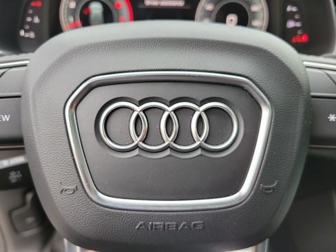 Used 2021 Audi Q8 Premium w/ Black Optic Package AWD/4WD image 21