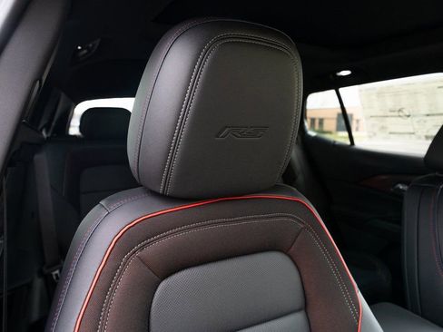 New 2025 Chevrolet Equinox EV RS w/ Active Safety Package 3 image 15