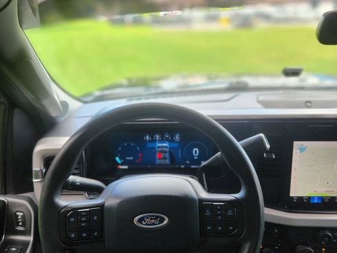 Used 2023 Ford F250 XLT w/ XLT Premium Package AWD/4WD image 9