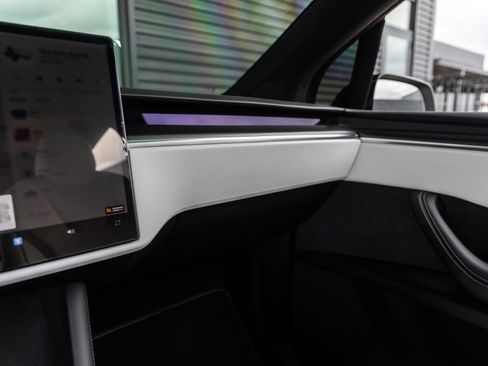 Used 2023 Tesla Model X Plaid AWD/4WD image 28