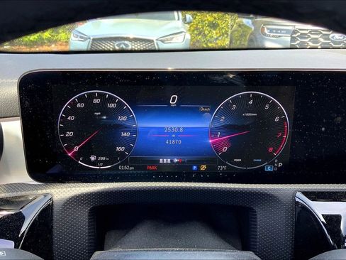 Used 2025 Mercedes-Benz CLA 250 4MATIC image 10
