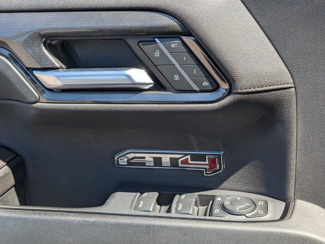 Used 2023 GMC Sierra 1500 AT4 w/ AT4 Premium Package AWD/4WD image 20
