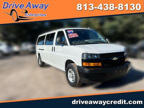 Used 2023 Chevrolet Express 3500 LS RWD image 1