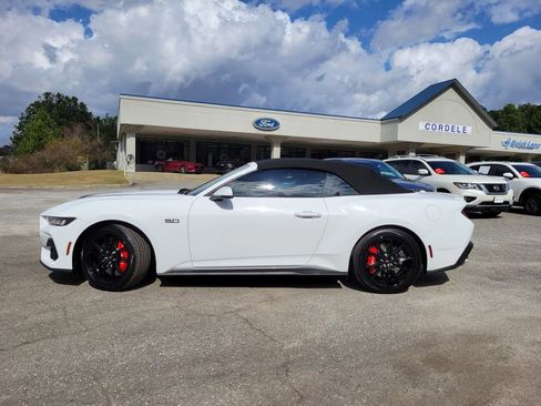 Used 2024 Ford Mustang GT Premium image 2