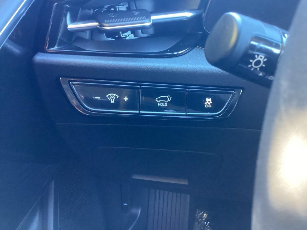Used 2024 Kia Niro Wind w/ Wind Preserve Package FWD image 27