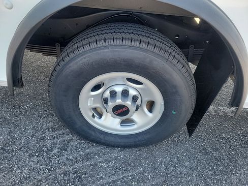New 2025 GMC Savana 3500 w/ Power Convenience Package image 9