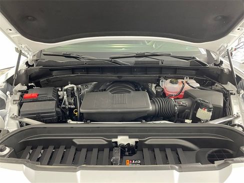 New 2026 GMC Sierra 1500 SLE w/ Preferred Package image 19