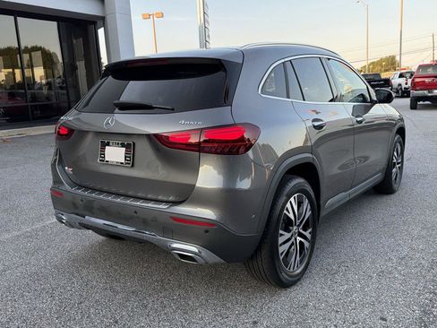 Used 2025 Mercedes-Benz GLA 250 4MATIC image 4