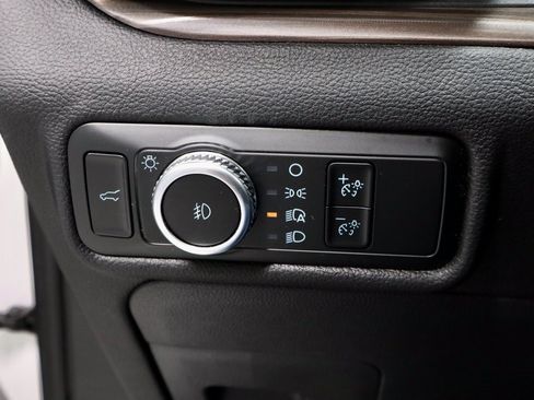 Used 2022 Ford Explorer Limited w/ Equipment Group 301A image 29