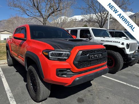 Used 2023 Toyota Tacoma TRD Pro image 1