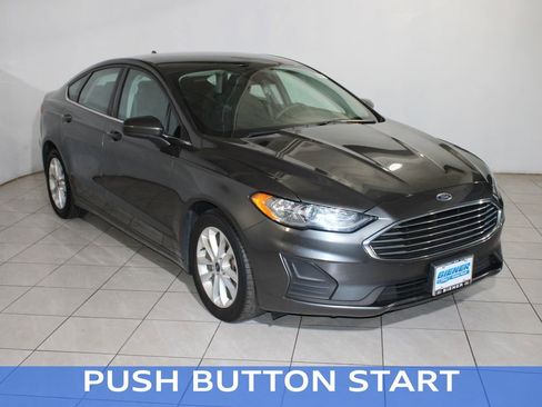 Certified 2020 Ford Fusion SE image 10