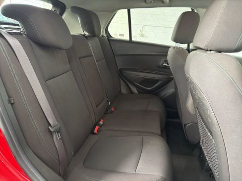 Used 2016 Chevrolet Trax LT image 31