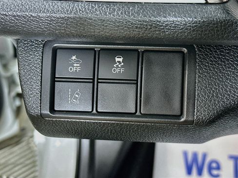 Used 2019 Honda Civic Touring image 10