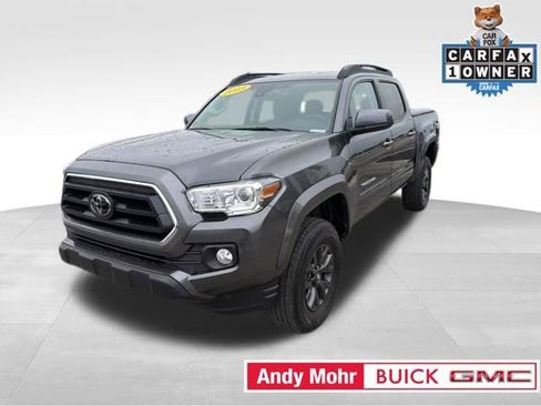 Used 2023 Toyota Tacoma SR5 AWD/4WD image 5