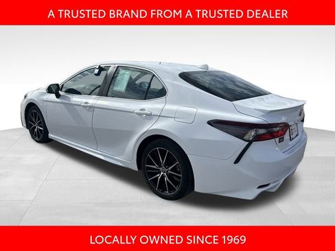 Certified 2023 Toyota Camry SE image 4
