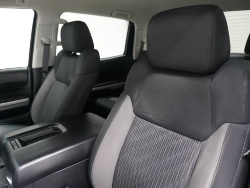 Used 2014 Toyota Tundra SR5 w/ SR5 Upgrade Package RWD image 11