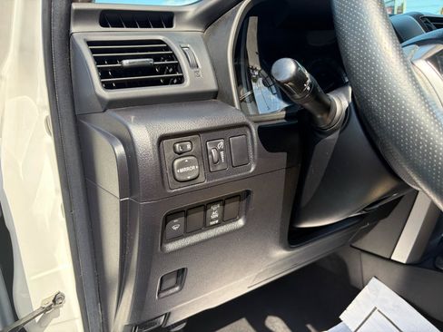 Used 2017 Toyota 4Runner SR5 Premium RWD image 22