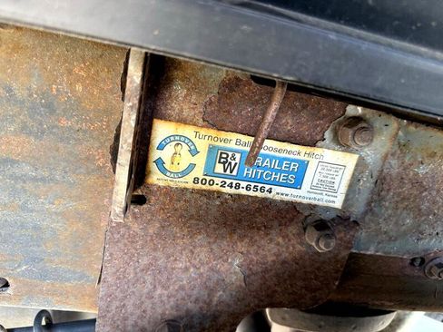 Used 2005 GMC Sierra 3500 SLT w/ Heavy-Duty Power Package image 51