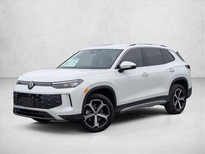 New 2025 Volkswagen Tiguan SE