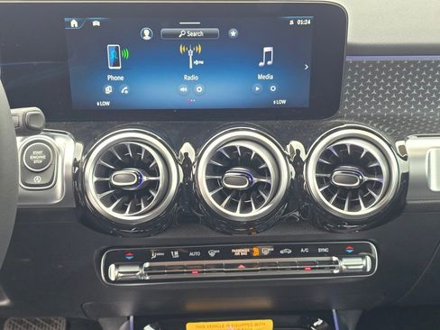 New 2026 Mercedes-Benz GLB 250 4MATIC image 15