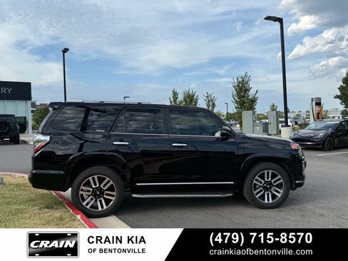 Used 2021 Toyota 4Runner Limited AWD/4WD image 8