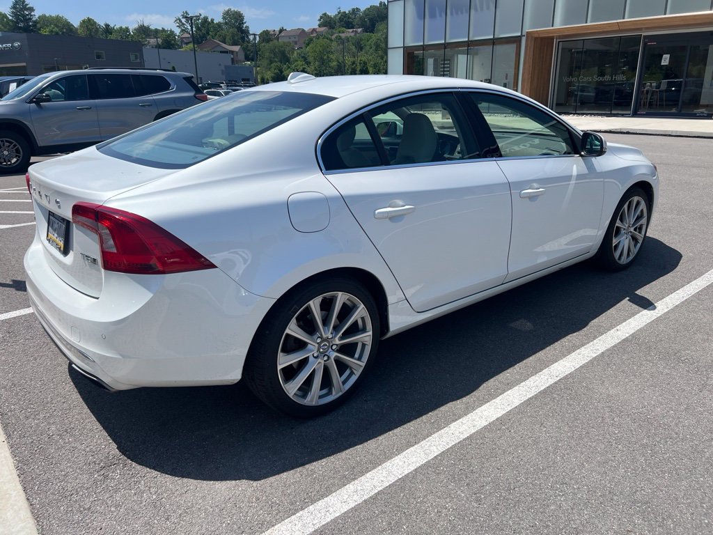 Used 2017 Volvo S60 T5 Inscription AWD/4WD image 7
