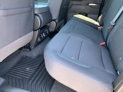 New 2026 GMC Sierra 1500 SLE w/ Preferred Package image 13