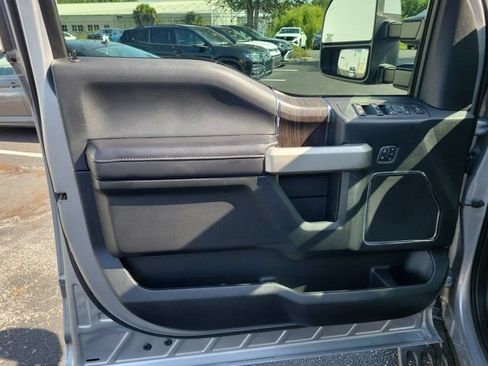 Used 2021 Ford F350 Lariat w/ Tremor Off-Road Package AWD/4WD image 16