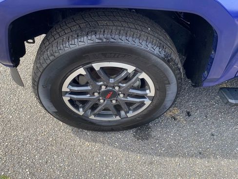 Used 2024 Toyota Tacoma TRD Sport RWD image 18