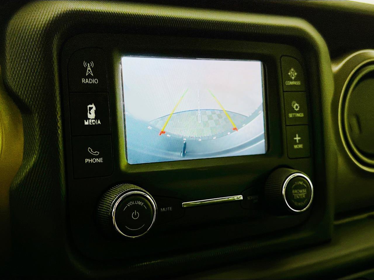 Used 2020 Jeep Wrangler Unlimited Sport S AWD/4WD image 33