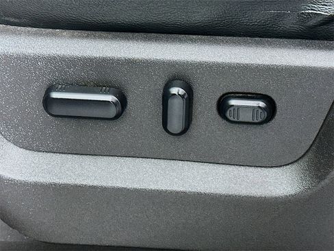 Used 2016 Ford F250 Lariat w/ Lariat Ultimate Package image 22