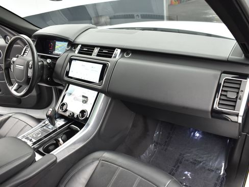 Used 2019 Land Rover Range Rover Sport HSE AWD/4WD image 7