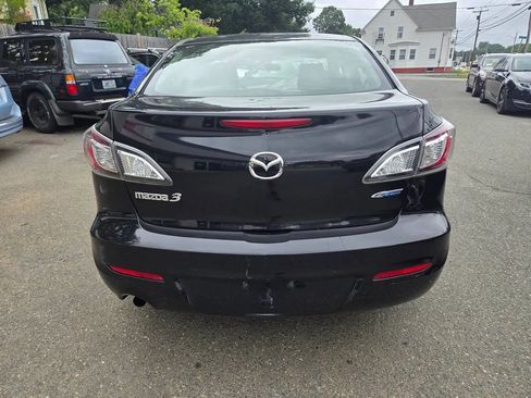 Used 2013 MAZDA MAZDA3 i Sport FWD image 16