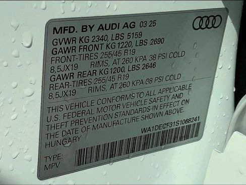 New 2025 Audi Q3 2.0T Premium image 19