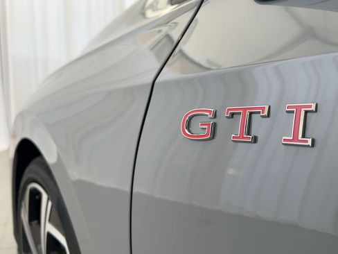 New 2026 Volkswagen Golf SE image 37