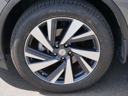 Used 2015 Nissan Murano Platinum w/ Platinum Technology Package AWD/4WD image 15