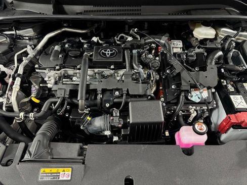 Used 2025 Toyota Corolla LE image 13