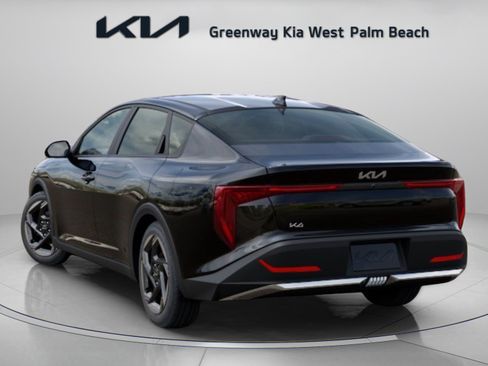 New 2026 Kia K4 EX FWD image 5