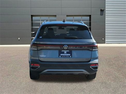 Used 2025 Volkswagen Taos SEL image 6