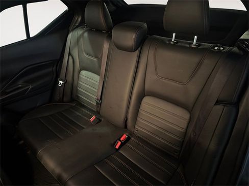 Used 2020 Nissan Kicks SR w/ SR Premium Package image 13