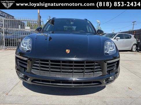 Used 2017 Porsche Macan AWD/4WD image 2