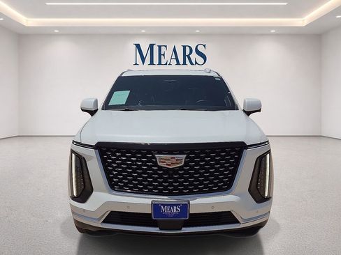 Used 2025 Cadillac Escalade ESV Premium Luxury w/ Touring Package AWD/4WD image 8