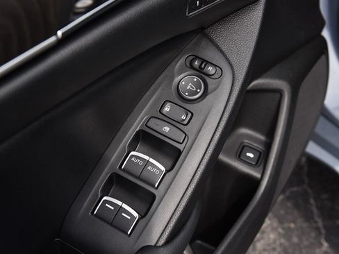 Certified 2022 Honda Accord Touring image 8