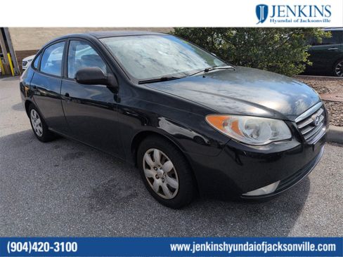 Used 2009 Hyundai Elantra GLS image 1
