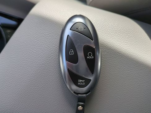 New 2025 Hyundai Elantra SEL w/ Cargo Package image 30