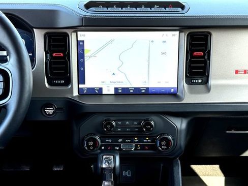 Certified 2024 Ford Bronco Raptor AWD/4WD image 28