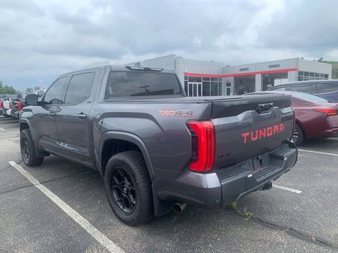 Used 2020 Toyota Tundra Platinum AWD/4WD image 4