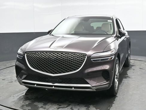 Used 2023 Genesis GV70 2.5T w/ Advanced Package image 6