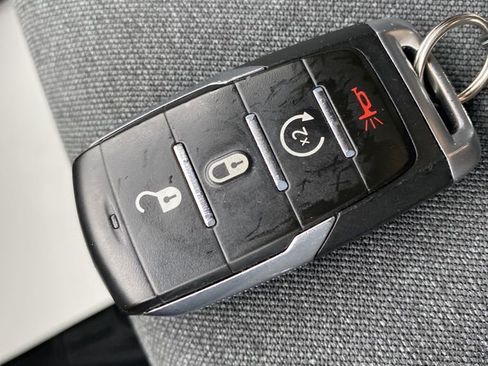 Used 2022 RAM 1500 Big Horn image 32